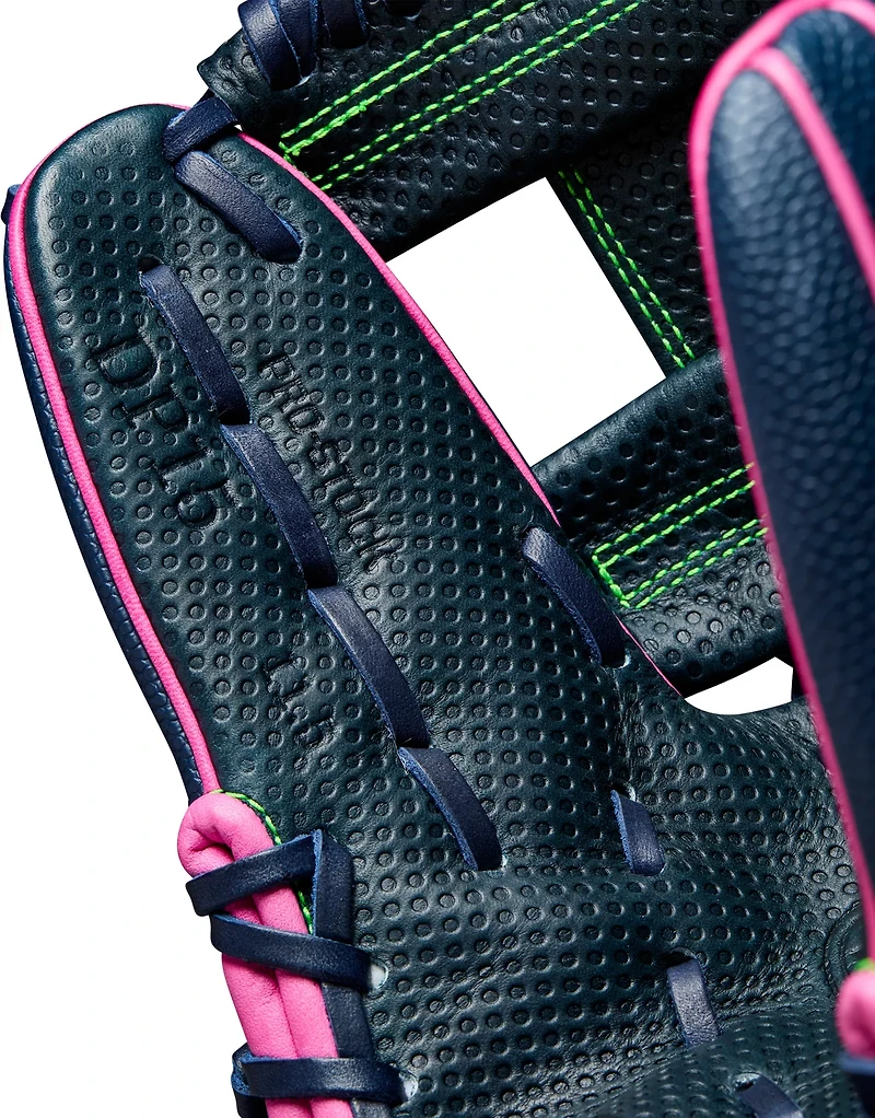 Wilson 11.5 in Spring A2000 SCDP15SS Baseball Glove 2025