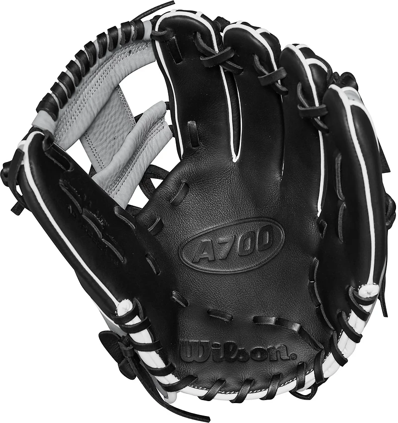 Wilson 11.5 in Youth A700 Baseball Fielding Glove