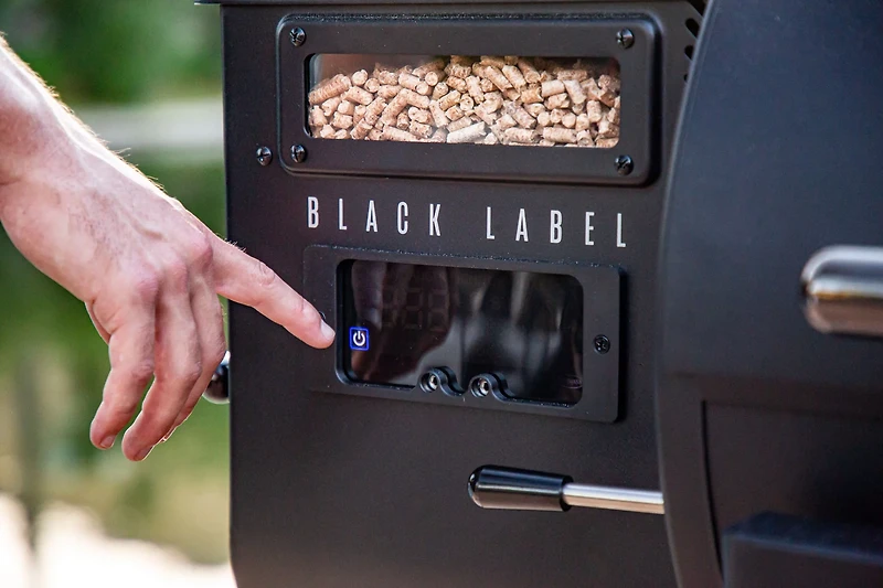 Louisiana Grills 1200 Black Label Wood Pellet Grill