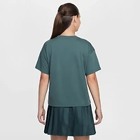 Nike Girls' Graphic Star T-shirt