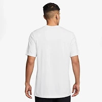 Nike Men's Sportswear Photo Graphic T-shirt