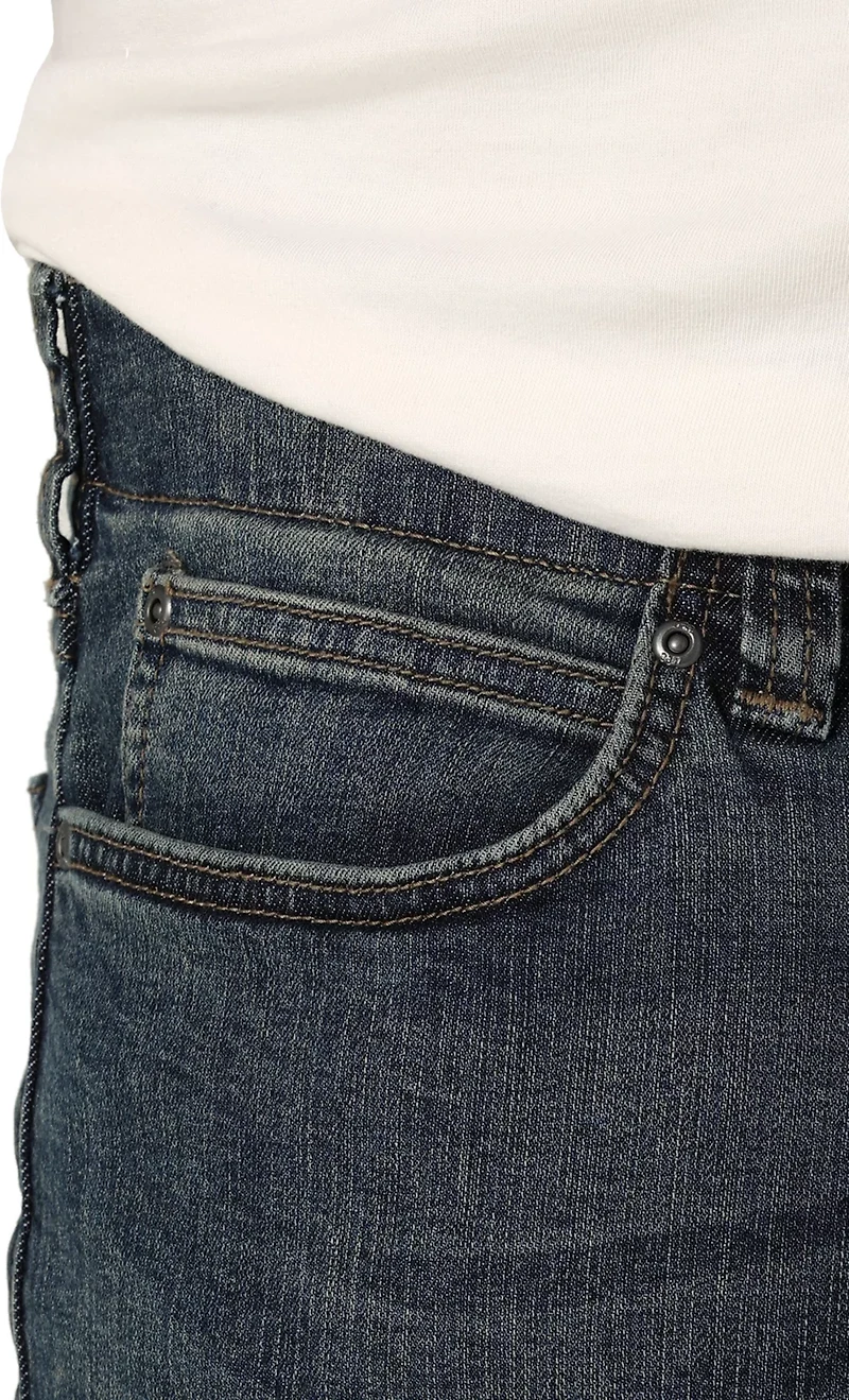 Lee Men's Big and Tall Extreme Motion Relaxed Fit Jeans