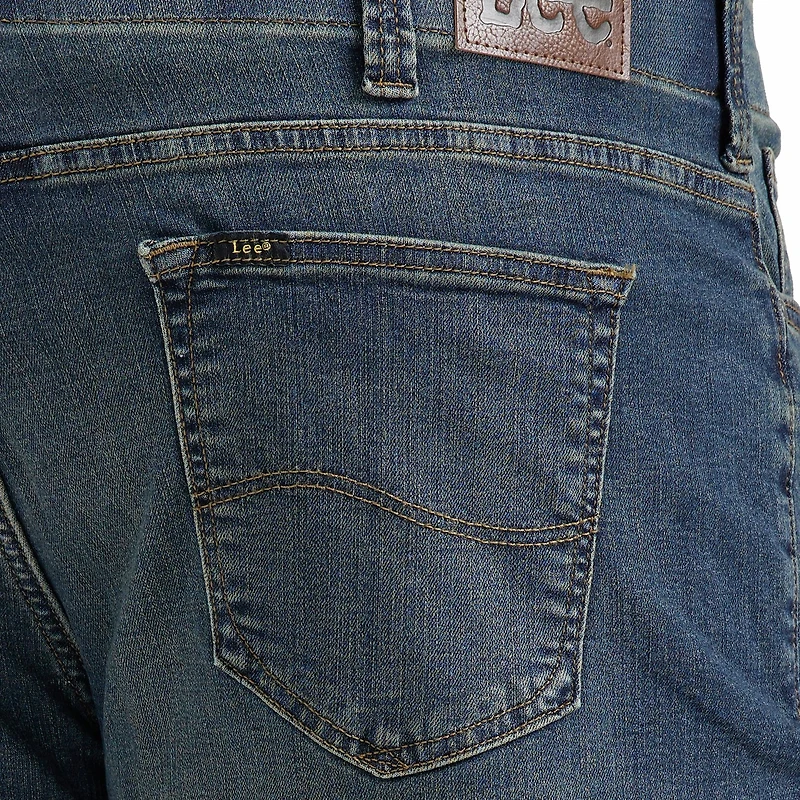 Lee Men's Big and Tall Extreme Motion Relaxed Fit Jeans