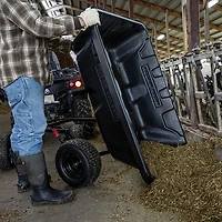 Yutrax Towable Work Wagon