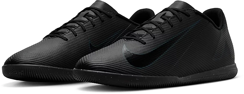 Nike Adults' Vapor 16 Soccer Cleats