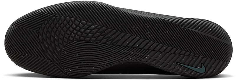 Nike Adults' Vapor 16 Soccer Cleats