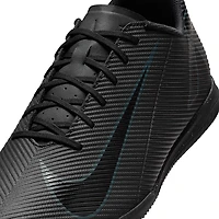 Nike Adults' Vapor 16 Soccer Cleats