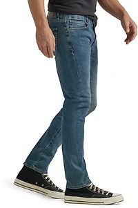 Lee Men's Extreme Motion Slim Straight Leg Jeans