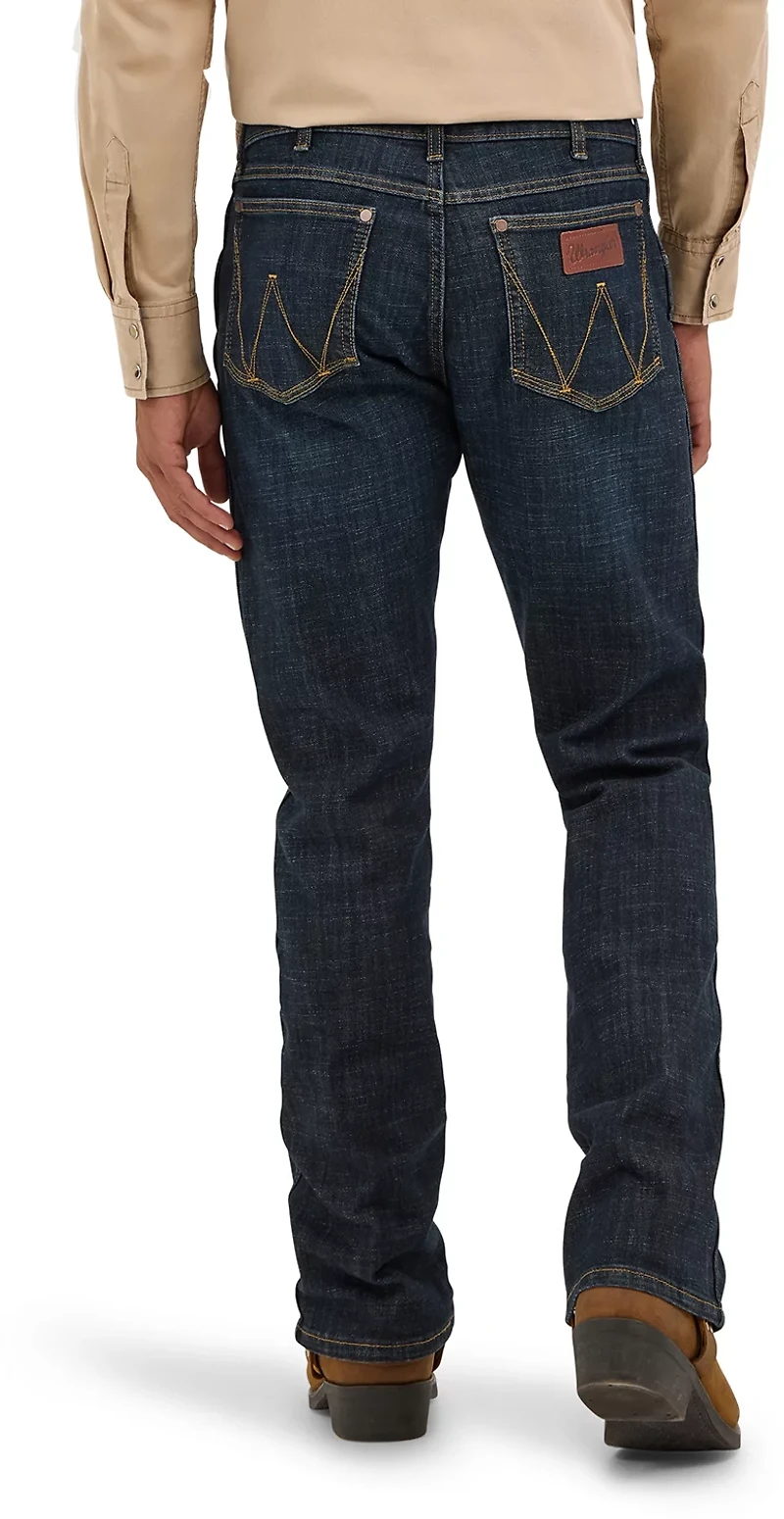 Wrangler Men's Retro Slim Boot Cut Jeans