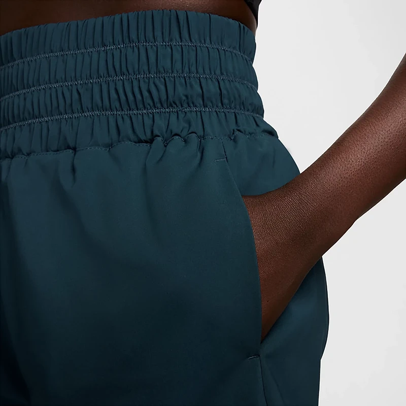 Nike Women's Prima Dri-FIT Ultra High-Rise Shorts 3in