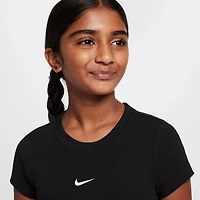 Nike Sportswear Girls' Big Kids Cropped T-Shirt