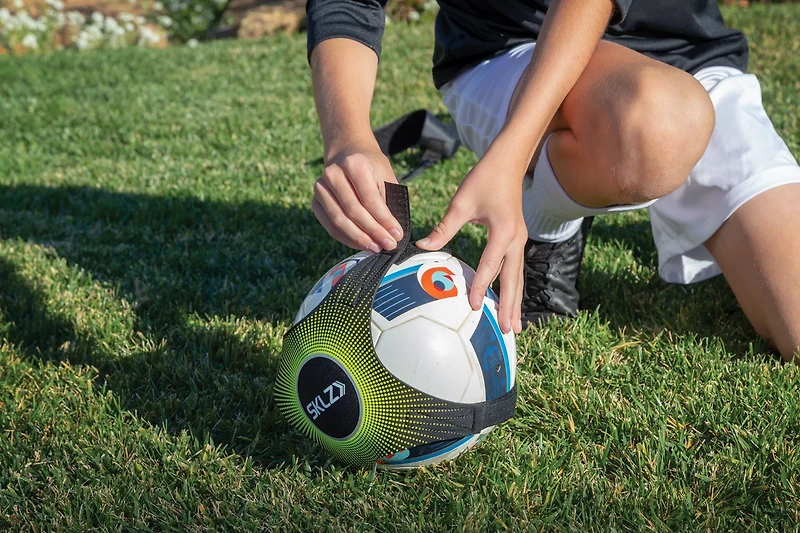 SKLZ Star Kick Solo Soccer Trainer