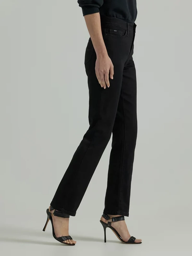 Lee Women's Ultra Lux Flex Motion Regular Fit Straight Leg Jeans