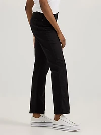 Lee Women's Instantly Slims Relaxed Fit Straight Leg Jeans