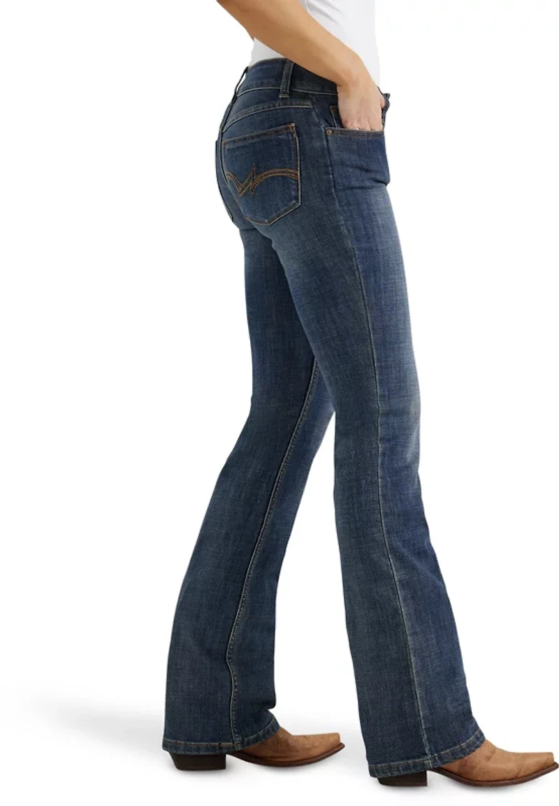 Wrangler Women's Essential Mid-Rise Bootcut Regular Fit Jeans
