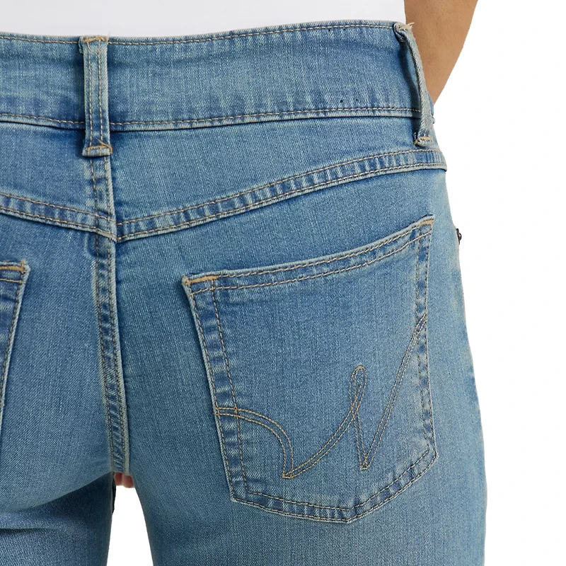 Wrangler Women's Essential Mid-Rise Straight Fit Jeans