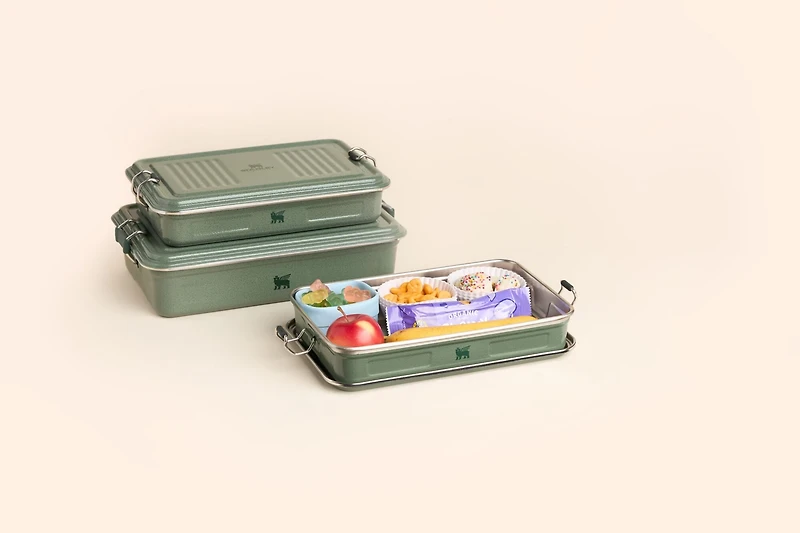 Stanley Classic Legendary 4.3 QT. Useful Storage Box