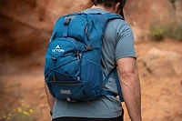 Teton Oasis 22L Hydration Day Pack