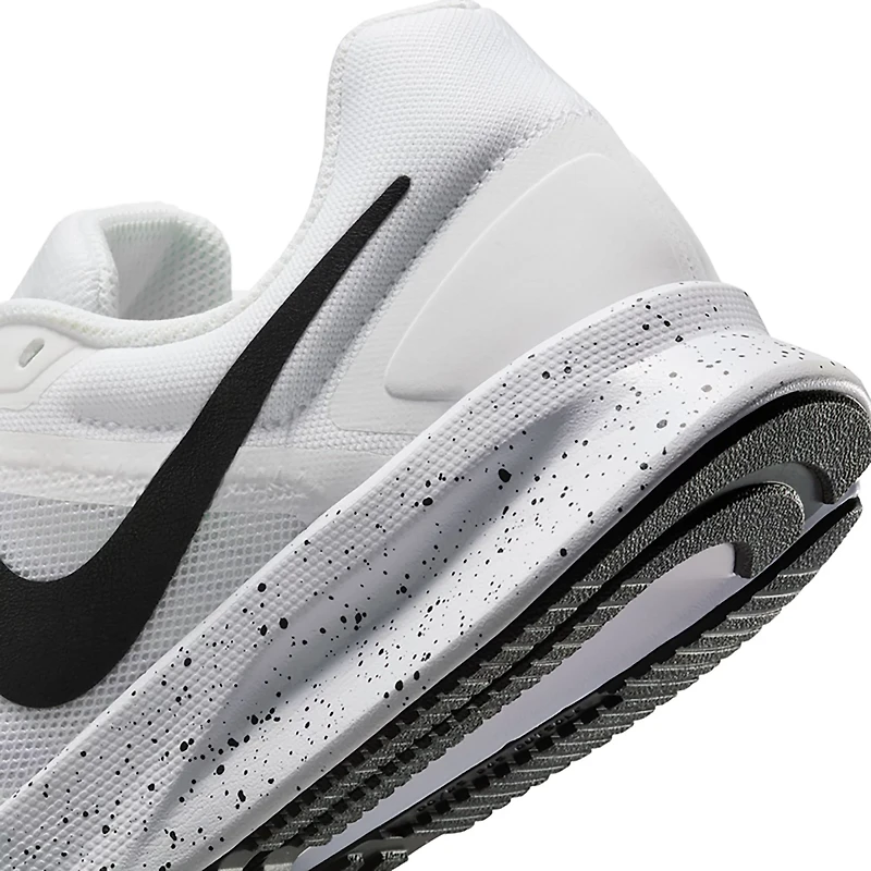 Nike Women's Run Swift 3 Running Shoes