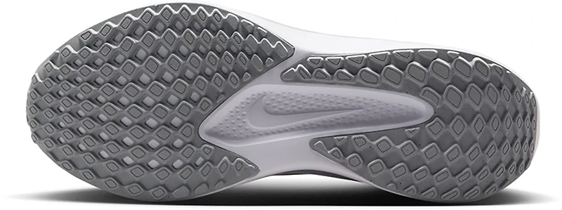 Nike Women's Quest 6 Running Shoes