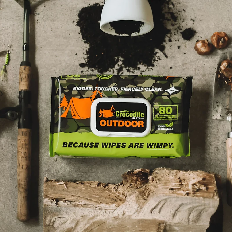 Crocodile Cloth Biodegradable Outdoor Wipes 80-Count