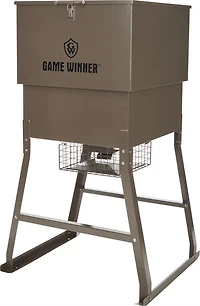 Game Winner lb Farmhand Feeder