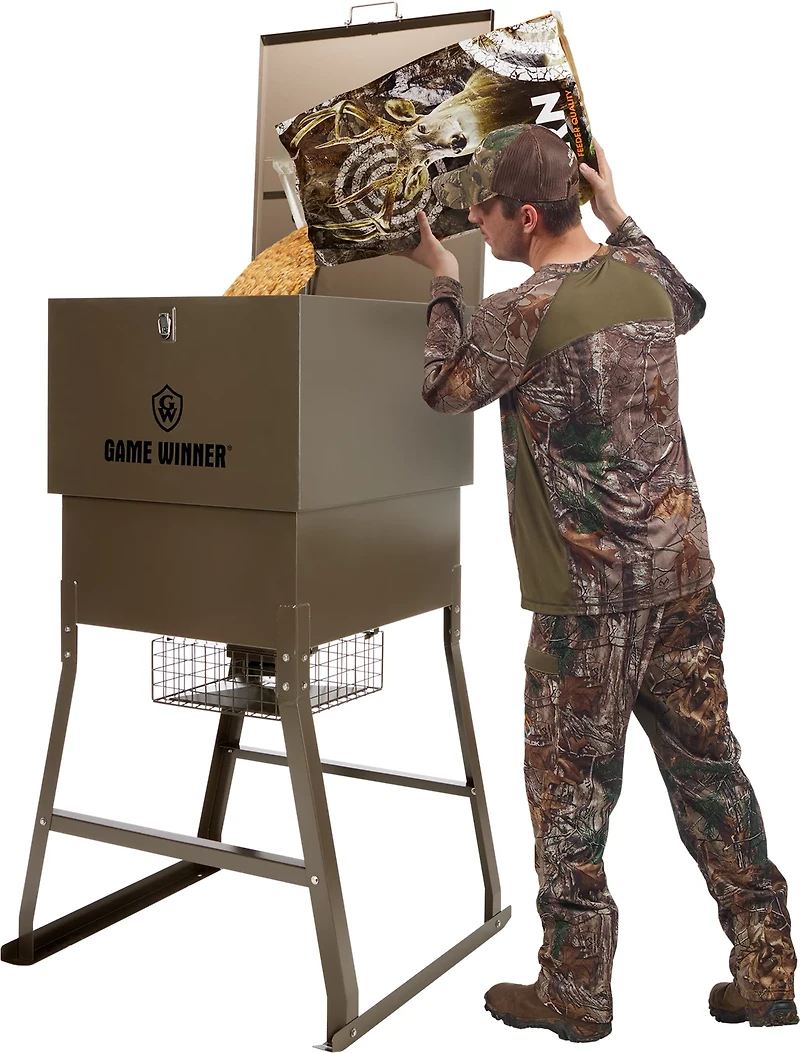 Game Winner lb Farmhand Feeder