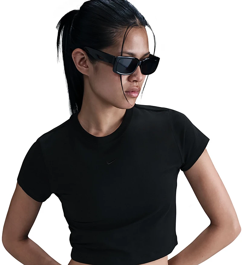 Nike Women's Sportswear Chill Knit Cropped T-shirt