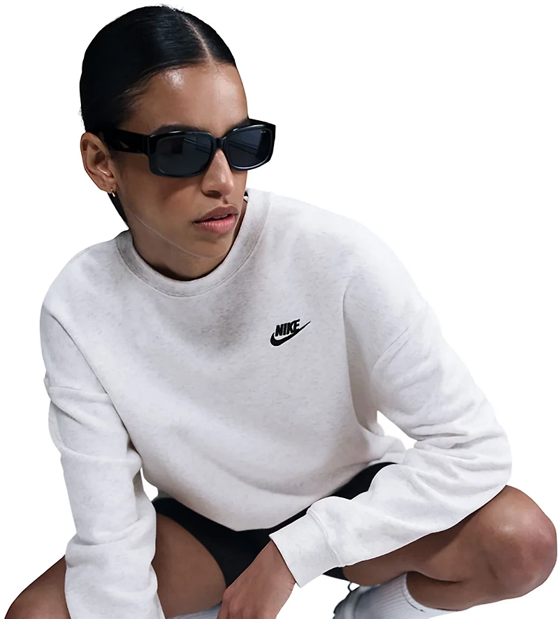 Nike Women's Sportswear Clube Fleece Loose Crew-Neck Sweatshirt