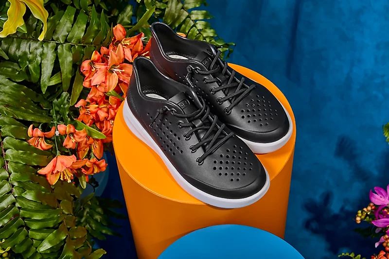 Crocs Men's InMotion Pacer