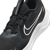 Nike Kids' Grade School Cosmic Runner Shoes