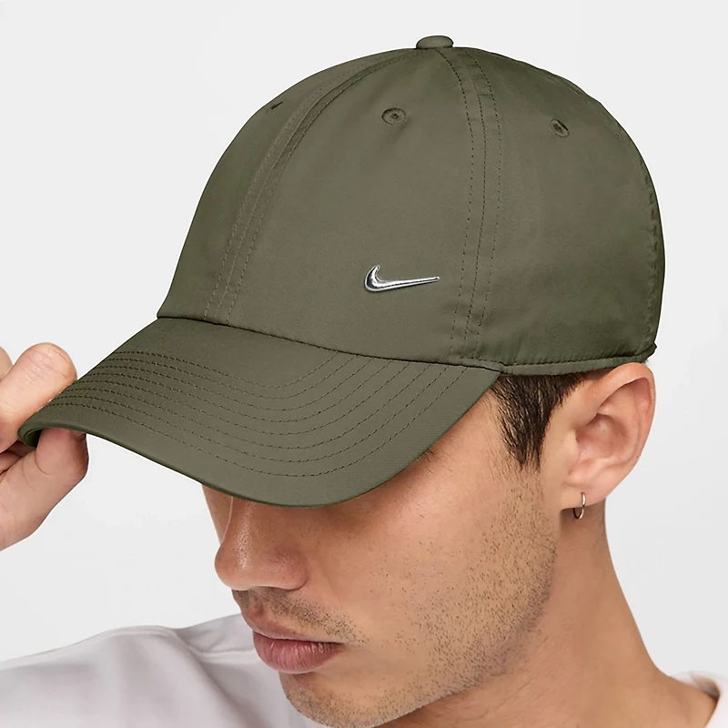 Nike Women's Dri-FIT Club Swoosh Cap