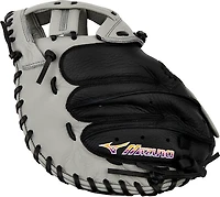 Mizuno 34 in Franchise Series Fastpitch Softball Catcher's Mitt