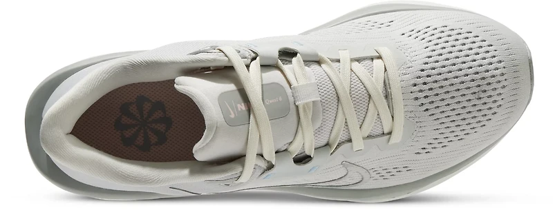 Nike Women's Quest 6 Running Shoes