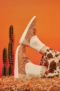 HEYDUDE Women’s Wendy Houston Rodeo 2 Shoes