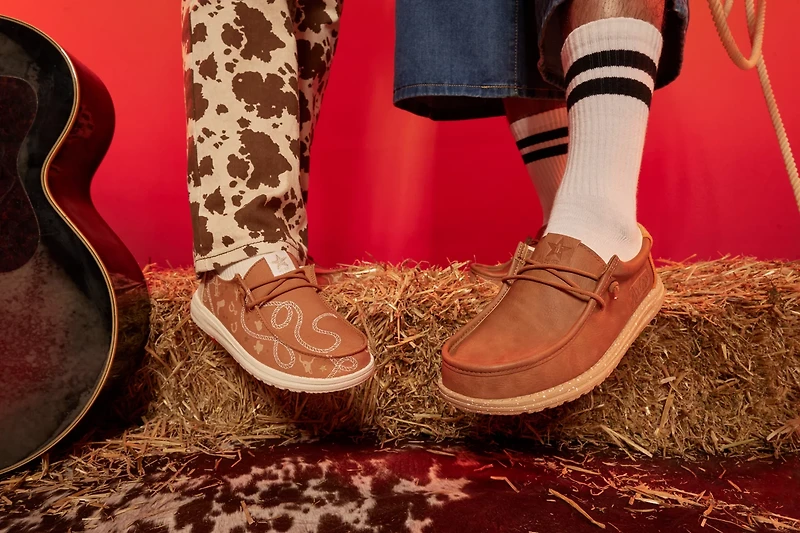 HEYDUDE Women’s Wendy Houston Rodeo 2 Shoes