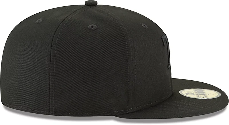 New Era Men's Tampa Bay Rays Black on Black Fitted 59FIFTY Cap