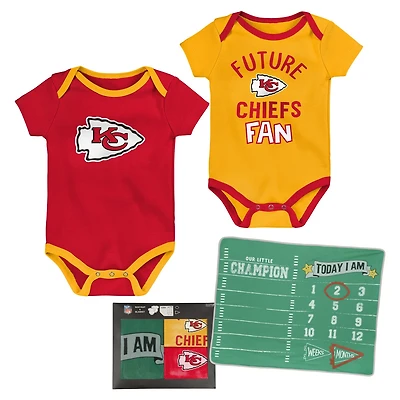 Outerstuff Infants' Chiefs #1 Draft Pick 2-Piece Creeper and Blanket Set