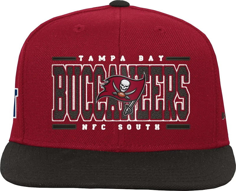 Outerstuff Boys' Tampa Bay Buccaneers Retro Deadstock Snapback Cap