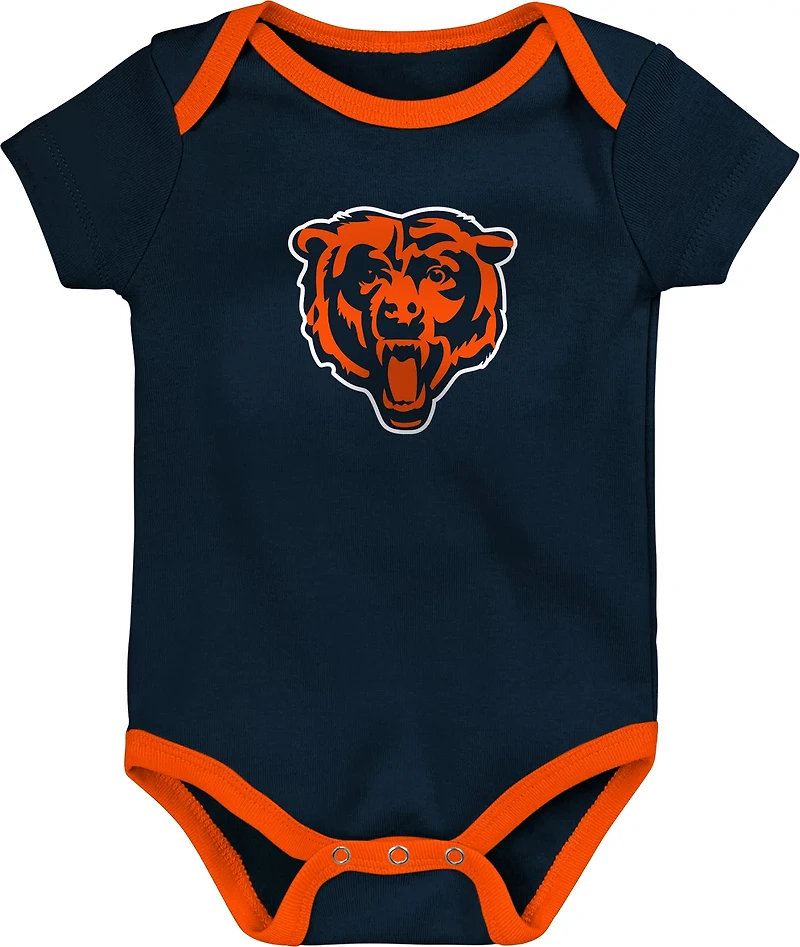 Outerstuff Infants' Chicago Bears #1 Draft Pick 2-Piece Creeper and Blanket Set