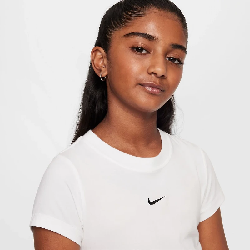Nike Sportswear Girls' Big Kids Cropped T-Shirt