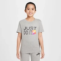 Nike Boys' Sportswear T-shirt