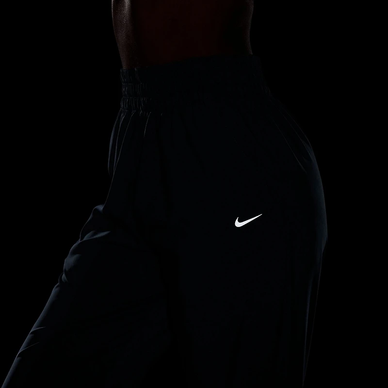 Nike Women's One Dri-FIT High-Waisted 7/8 Joggers