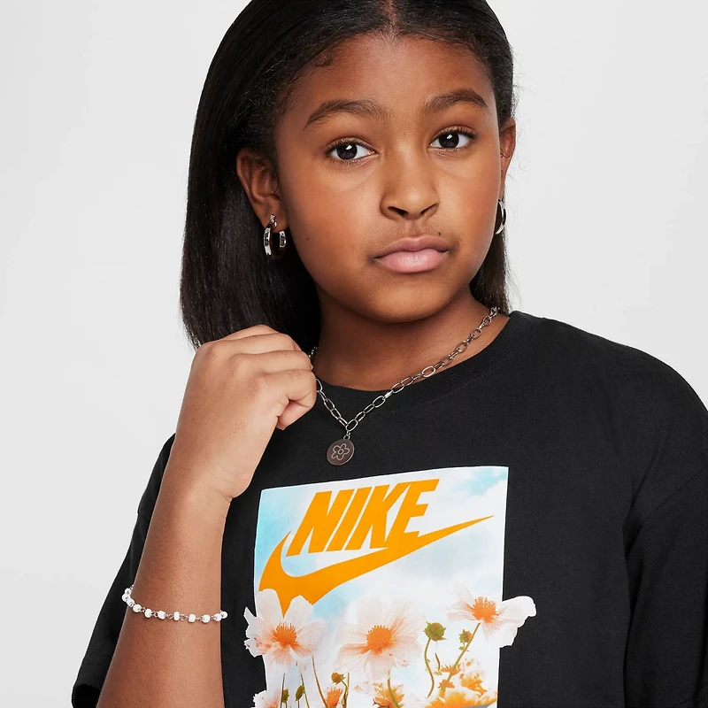 Nike Girls' Sportswear Photo T-shirt