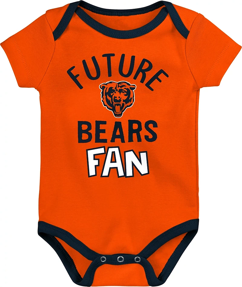 Outerstuff Infants' Chicago Bears #1 Draft Pick 2-Piece Creeper and Blanket Set