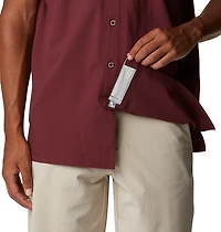 Columbia Sportswear Men's Virginia Tech Fish Flag Slack Tide Camp Button Down Shirt