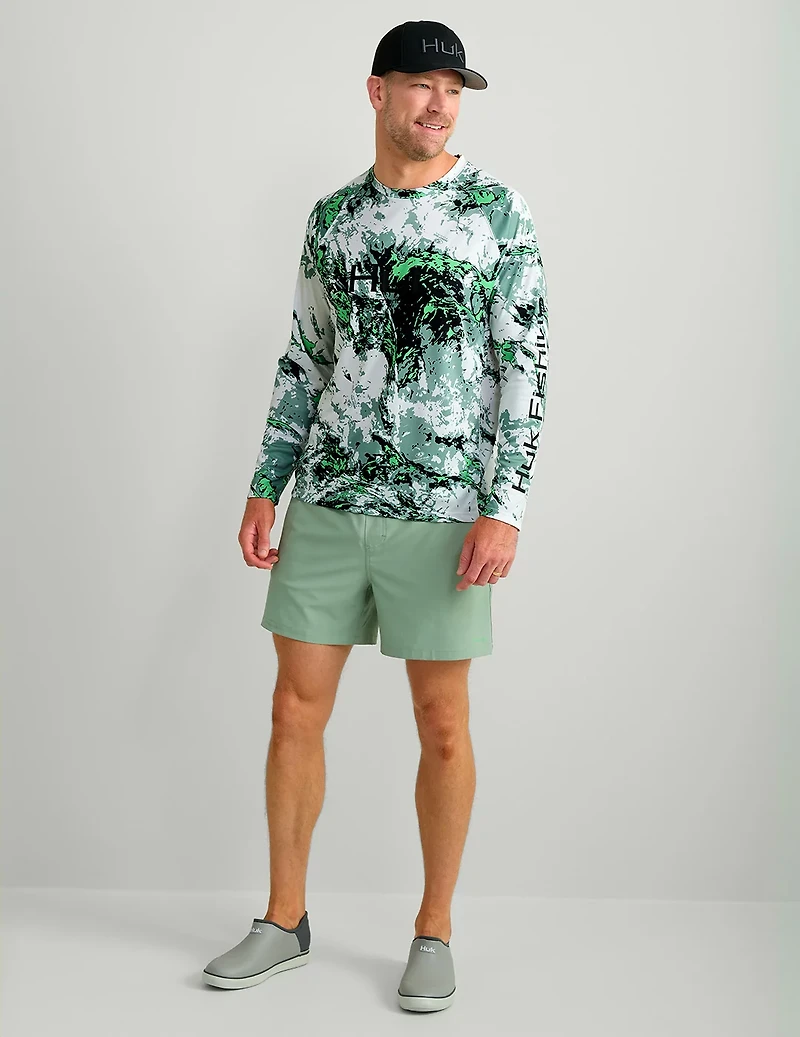 Huk Men's Pursuit Mossy Oak Crew Long Sleeve Shirt