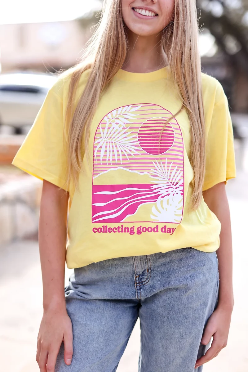 Jadelynn Brooke Women's Collecting Good Days Short Sleeve T-shirt