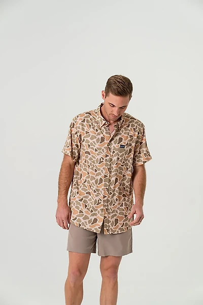 BURLEBO Men's Performance Button-Up Short Sleeve Shirt