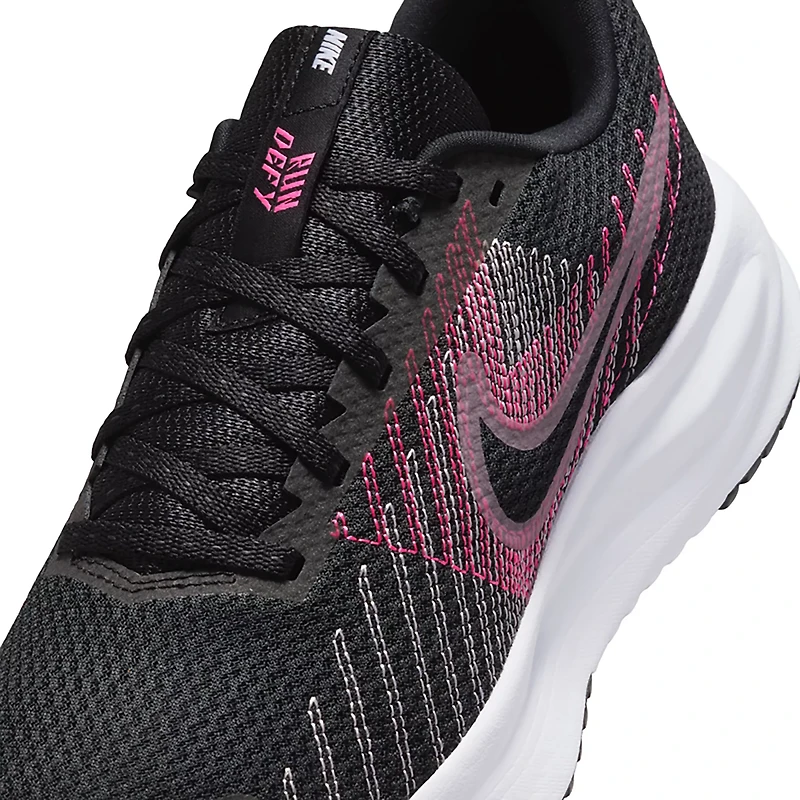 Nike Women's Run Defy Road Running Shoes